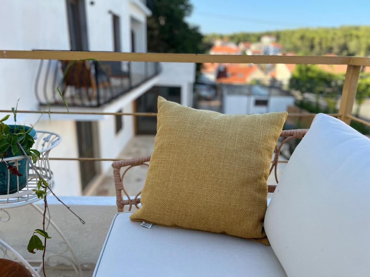 B&B 366 Vrboska Kültér fotó